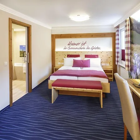 Hotel Alpina